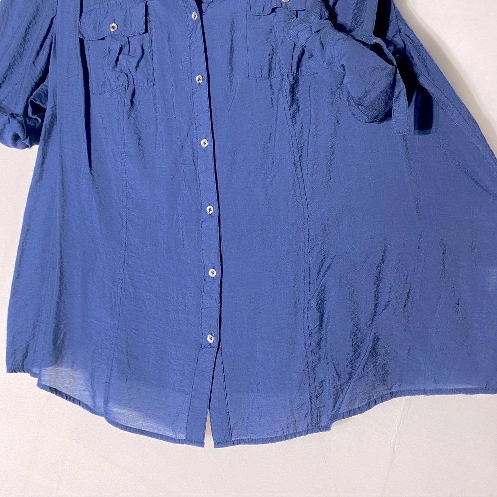 5/$25 Roz & Ali Blue Button Front Blouse 3X - Picture 8 of 16